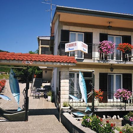 Guesthouse Rutar Rupa エクステリア 写真