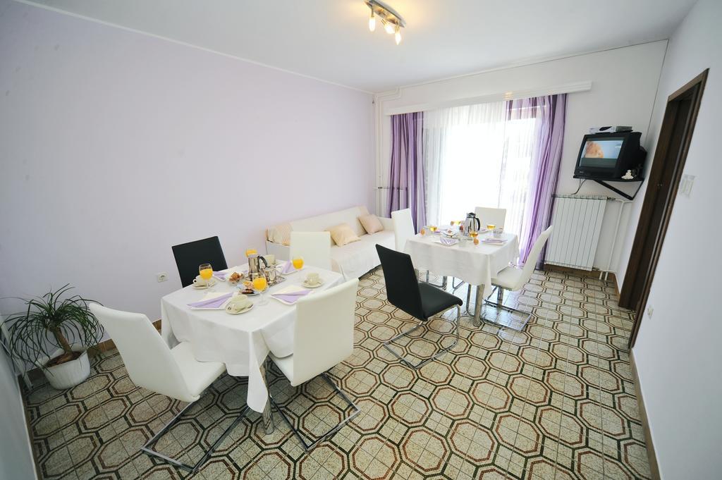 Guesthouse Rutar Rupa エクステリア 写真
